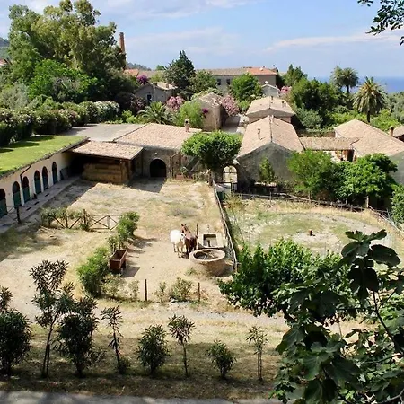 בית כפרי Casale San Francesco Ciro